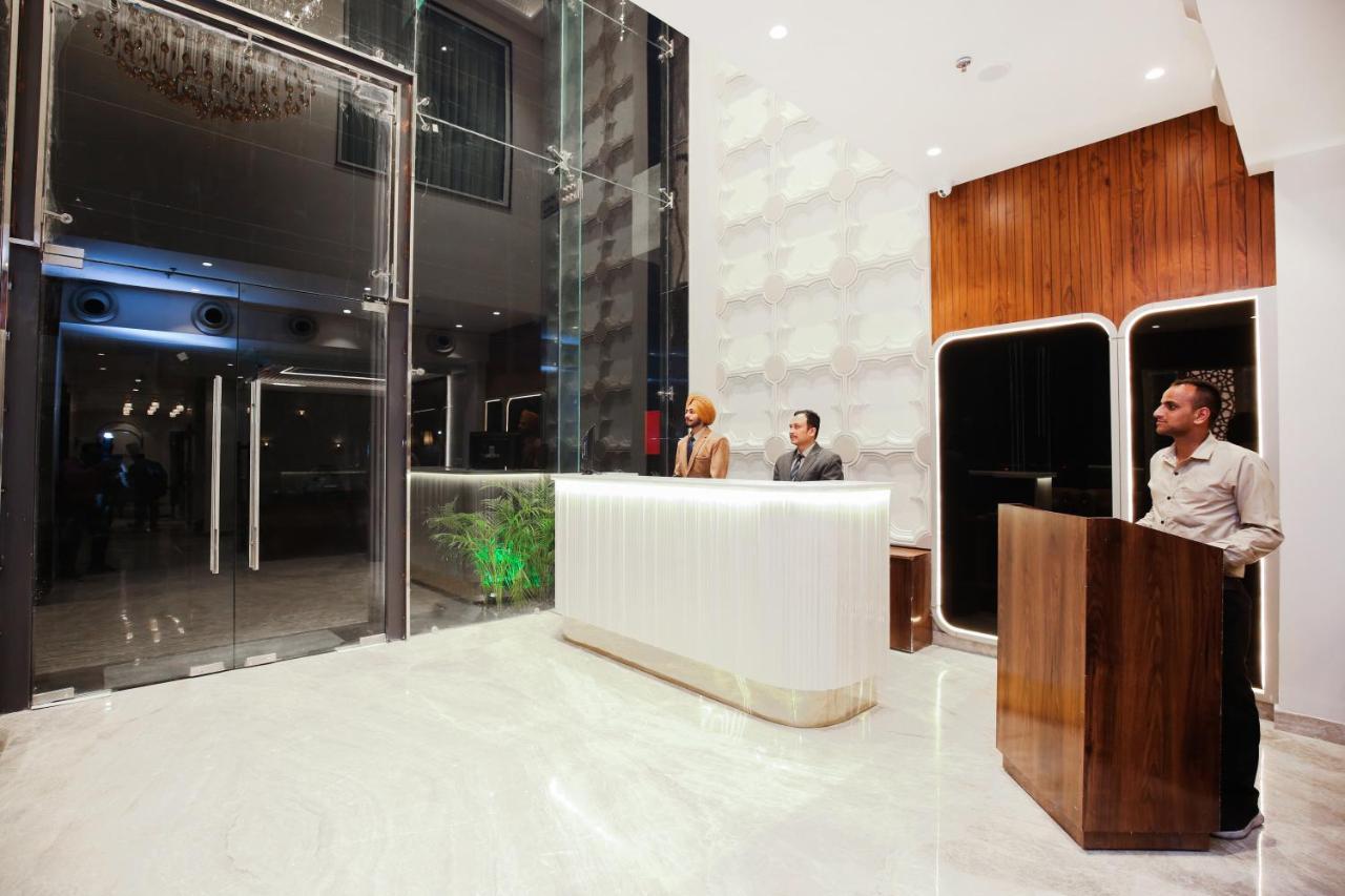אמריצר Hotel Euphoria Green מראה חיצוני תמונה