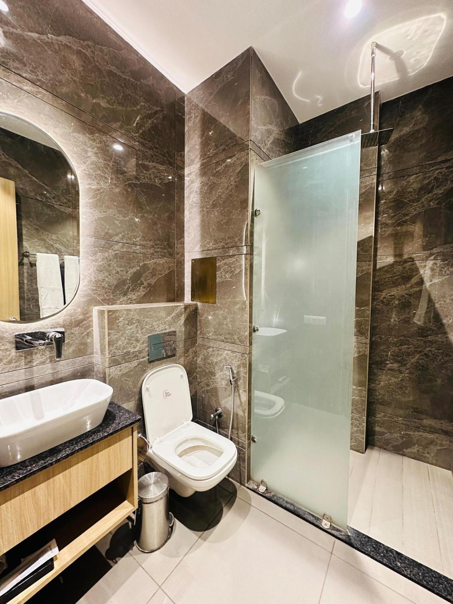 אמריצר Hotel Euphoria Green מראה חיצוני תמונה